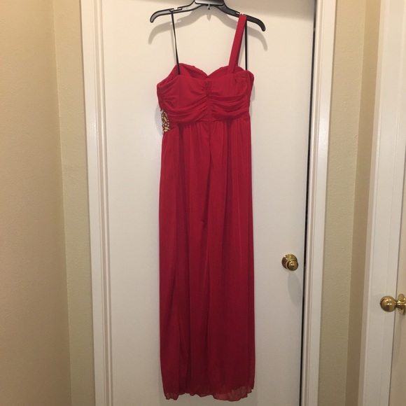 ♦️BNC♦️Red One Shoulder Dress - Picture 6 of 6